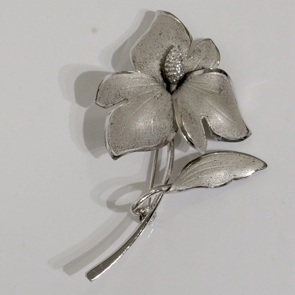 Bond Boyd Sterling Silver flower Brooch